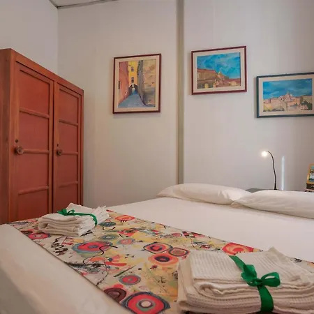 Casa Diaz Πανσιόν Κάλιαρι