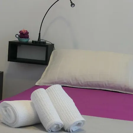 Πανσιόν Casa Diaz 2*